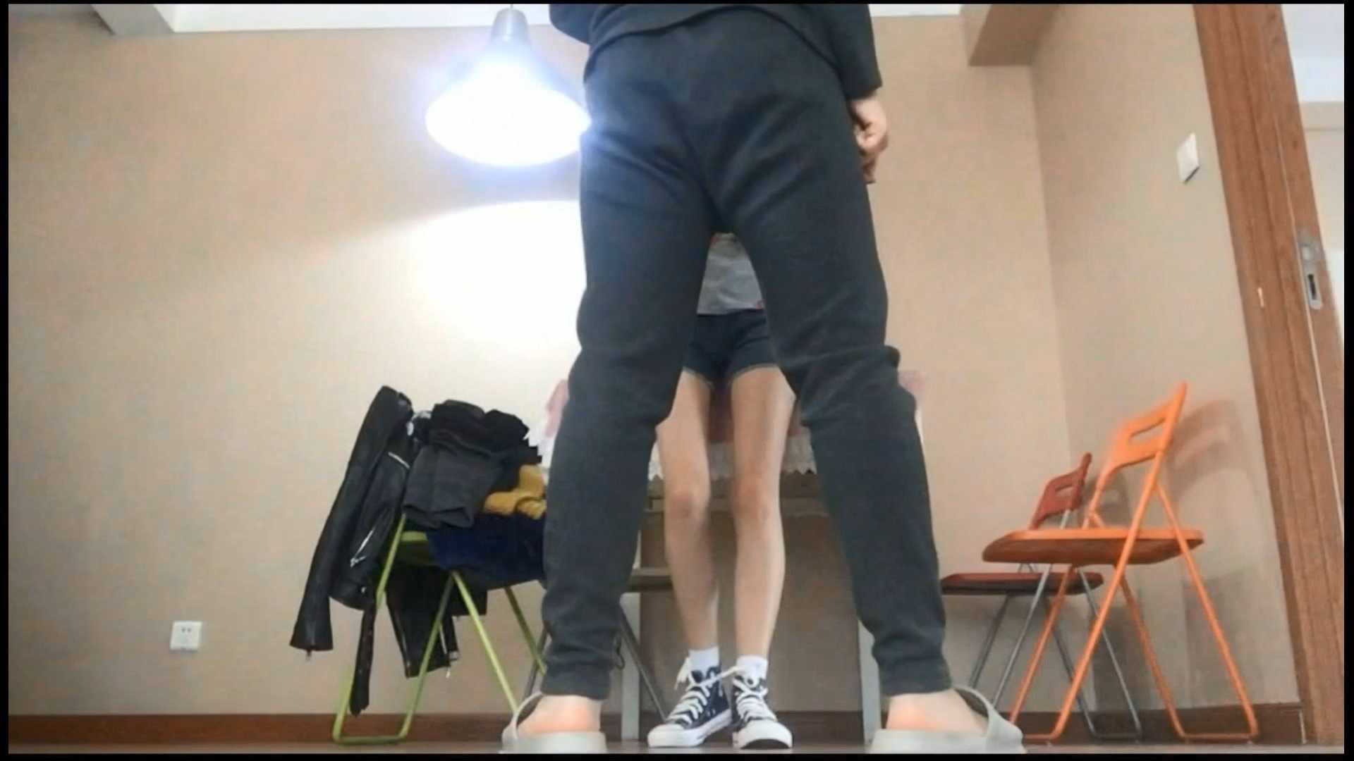 HLSM0083【活力诗蔓】青春少女帆布鞋棉袜踢踩下体.mp4_snapshot_06.32_[2025.03.24_18.jpg