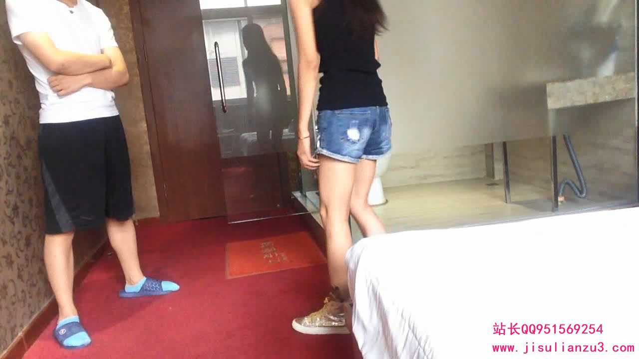 HLSM0105【活力诗蔓】青春校花帆布休闲娱乐踢DD.mp4_snapshot_17.09_[2025.03.24_18.43.10].jpg