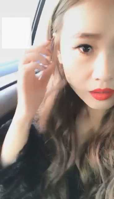 LRYC0127【冷柔】双主车内玩舔靴狗.mp4_snapshot_07.55_[2025.03.22_15.20.34].jpg