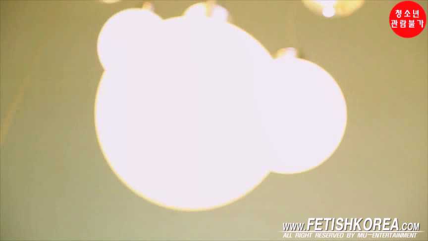 FW0034【fetishwoman】韩国女主捆绑鞭打.mp4_snapshot_01.17_[2025.03.24_18.58.24].jpg