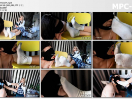 冰时代_Baby酒吧蹦夜迪 又咸又臭的袜子抽插母狗嘴