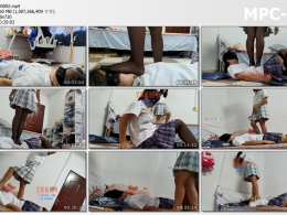 00后蕬小乃_黑丝裸足重踩